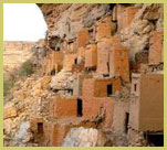 Sandstone cliffs of the Bandiagara escarpment, Land of the Dogons world heritage site, Mali